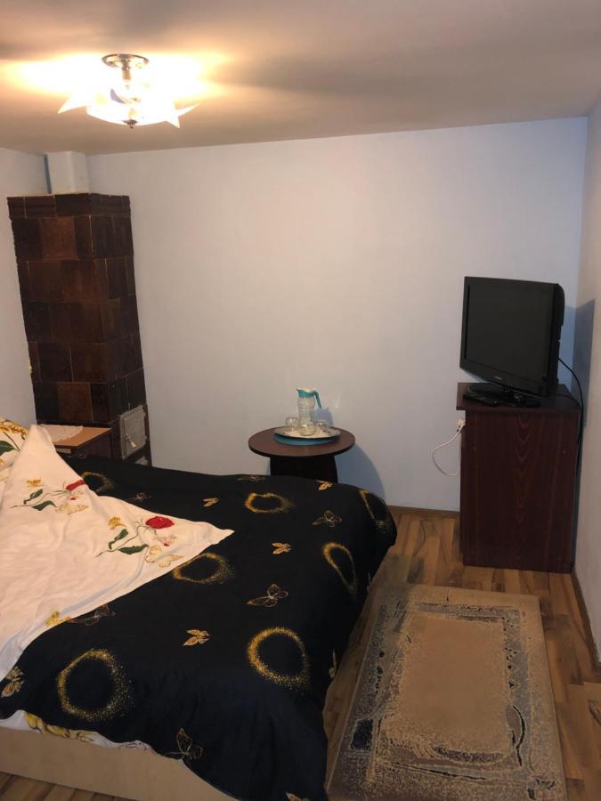 Hotel Casuta Bunicilor Isverna Esterno foto