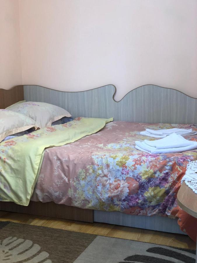 Hotel Casuta Bunicilor Isverna Esterno foto