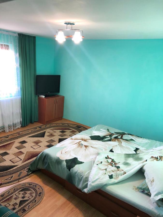 Hotel Casuta Bunicilor Isverna Esterno foto